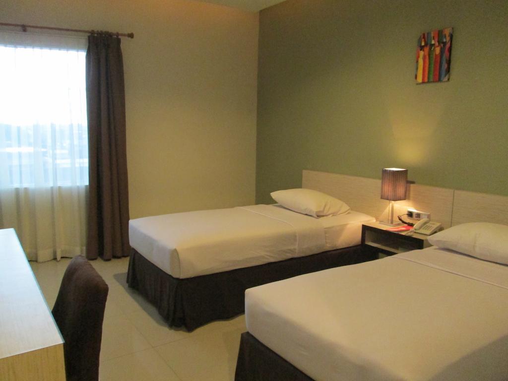 N3 Hotel Jakarta Cameră foto